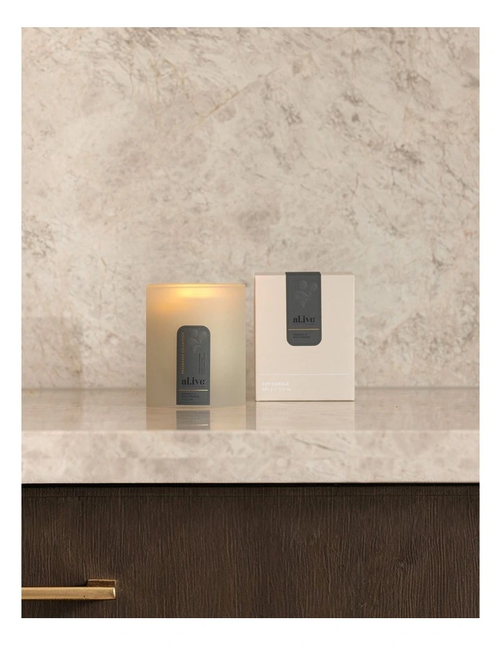 Soy Candle in Coconut & Wild Orange 330g image 2