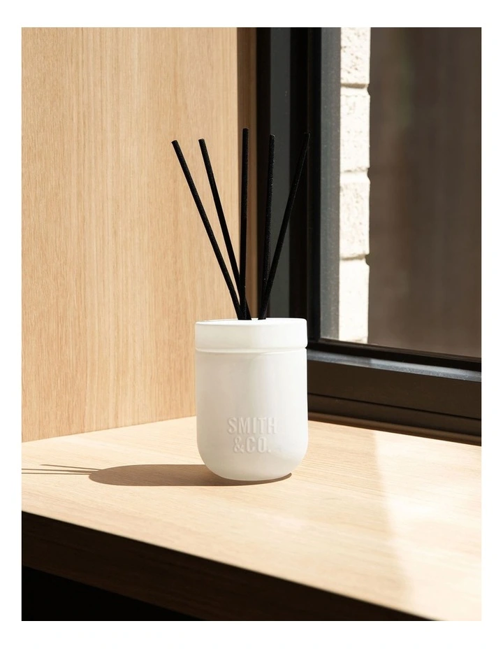 Tonka And Musk Diffuser 200ml image 3