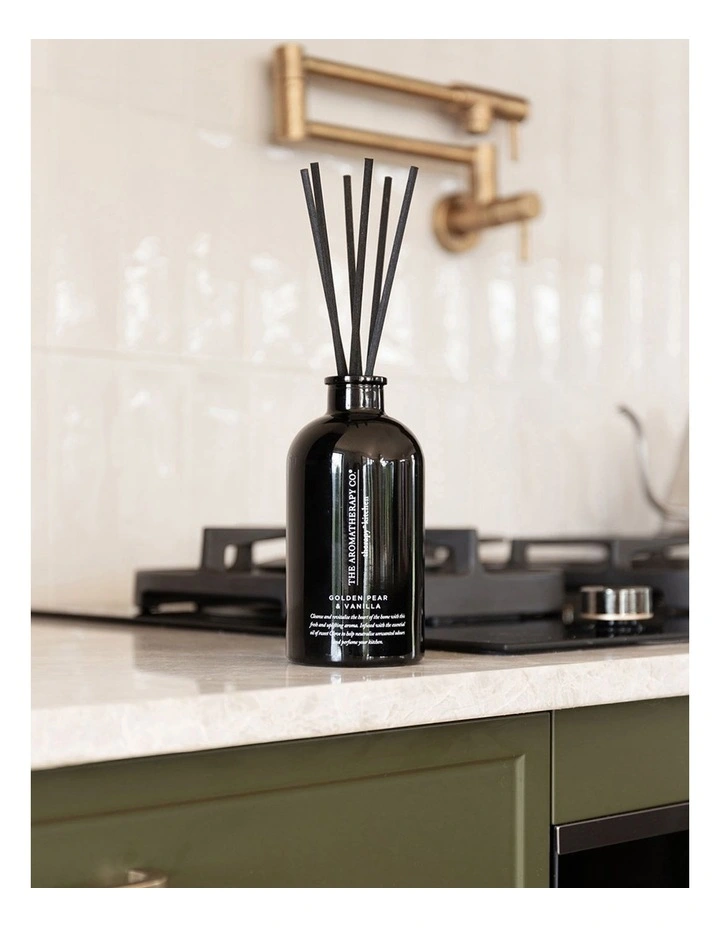 Therapy Kitchen Golden Pear & Vanilla Diffuser 250ml image 5