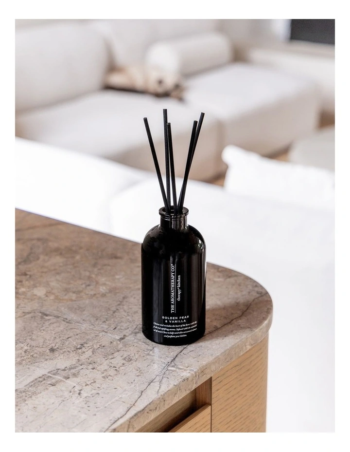 Therapy Kitchen Golden Pear & Vanilla Diffuser 250ml image 7