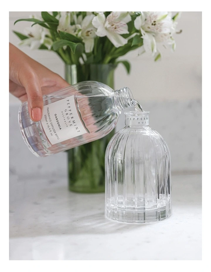 Gardenia - Fragrance Diffuser Refill 350ml image 3