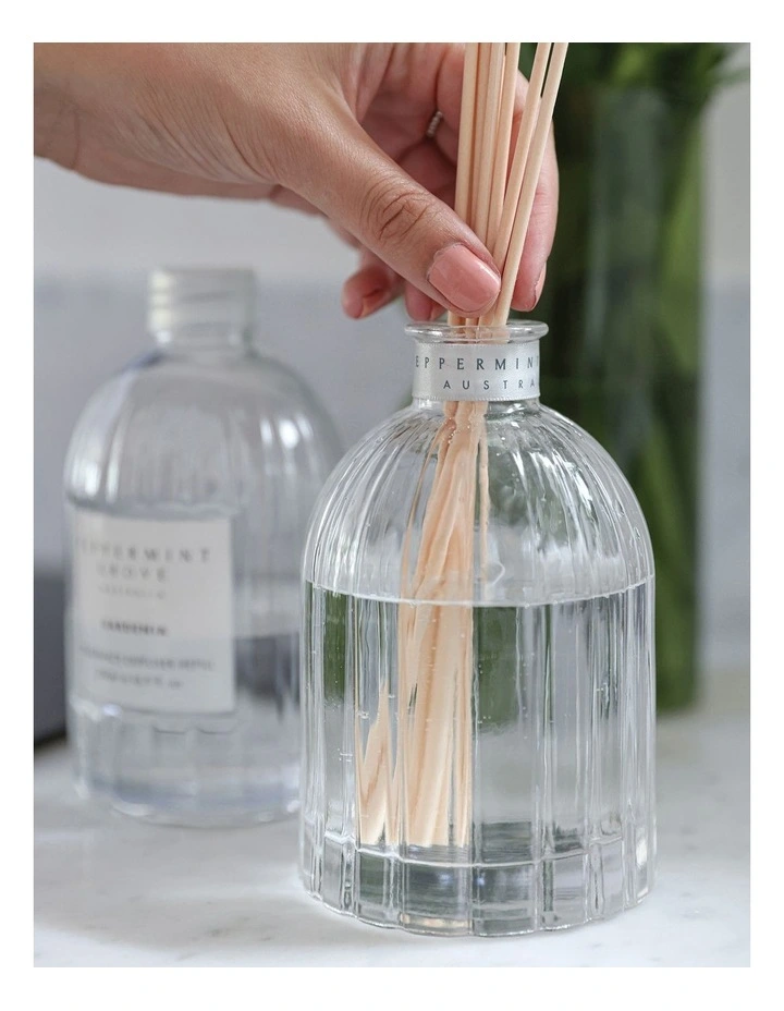 Gardenia - Fragrance Diffuser Refill 350ml image 4