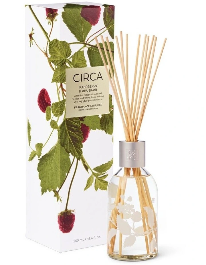 Raspberry And Rhubarb Fragrance Diffuser 250ml image 2