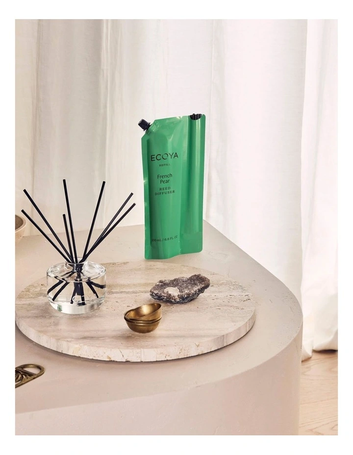 French Pear Reed Diffuser 200ml image 2