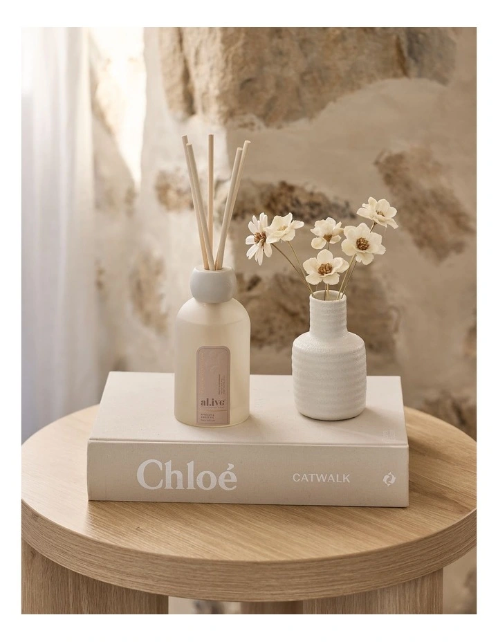 Reed Diffuser Apricot & Sweet Fig image 3