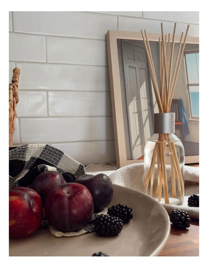 Blackberry & Plum Fragrance Diffuser 250ml image 6