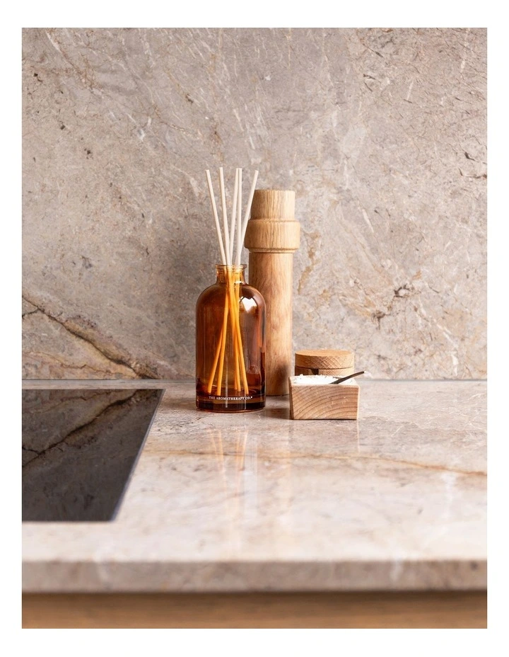 Embrace Vanille & Hazelnut Ambre Diffuser 250ml image 4