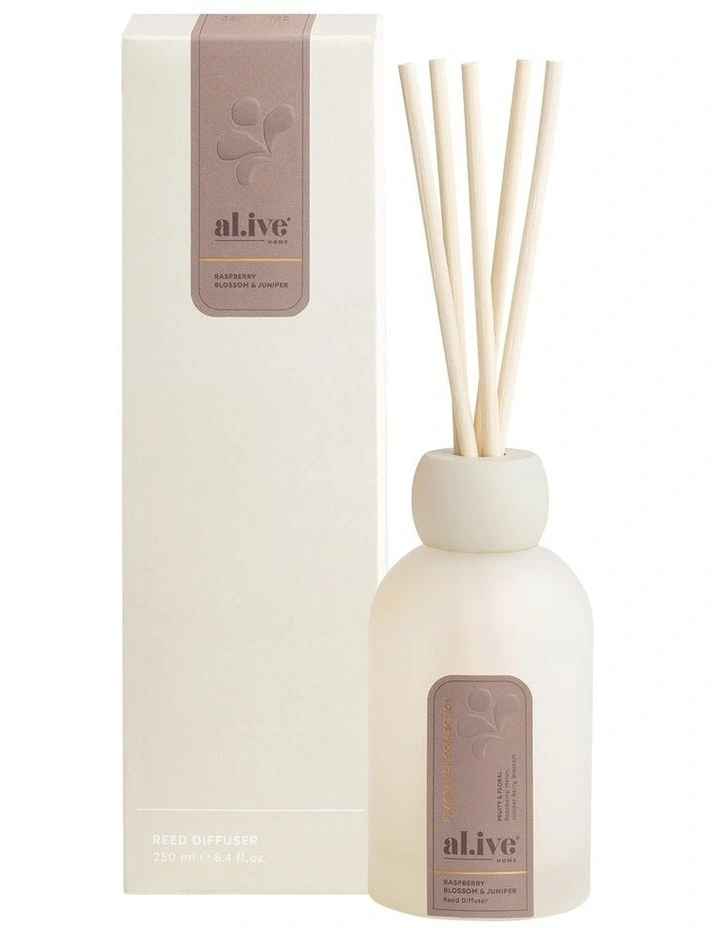 Reed Diffuser Raspberry Blossom & Juniper 250ml image 1