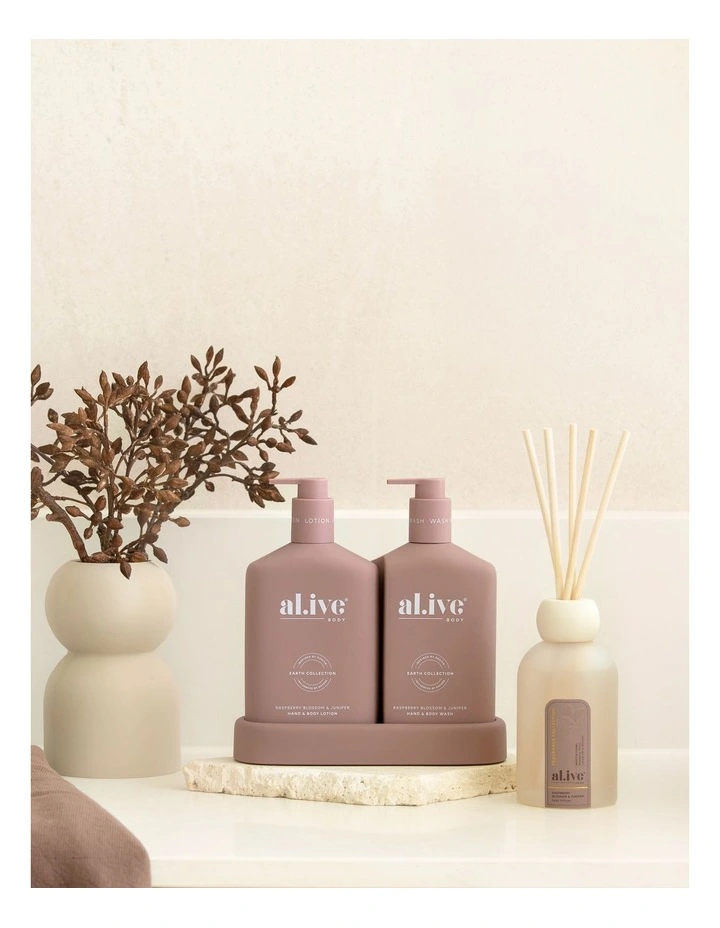 Reed Diffuser Raspberry Blossom & Juniper 250ml image 3