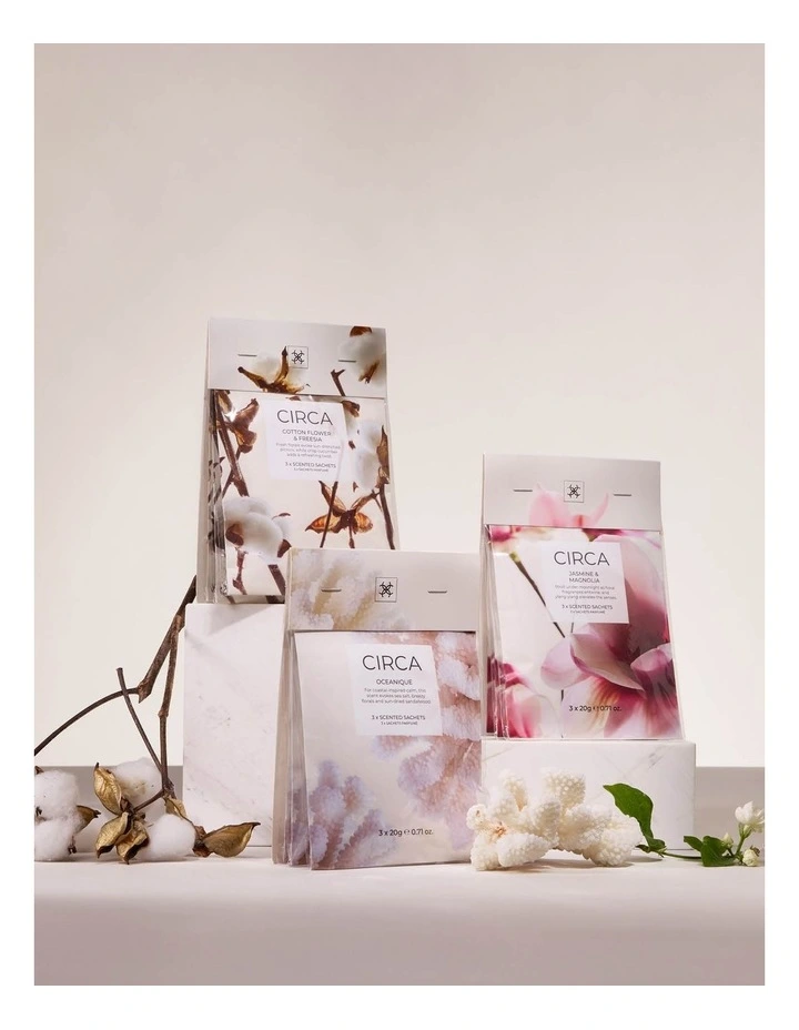 Cotton Flower & Freesia Scented Sachet 3 x 20g image 4