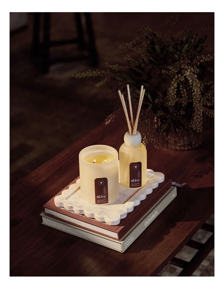 Reed Diffuser in Vanilla Cream & Tonka Bean image 2