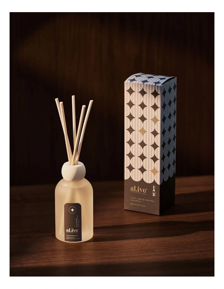 Reed Diffuser in Vanilla Cream & Tonka Bean image 4