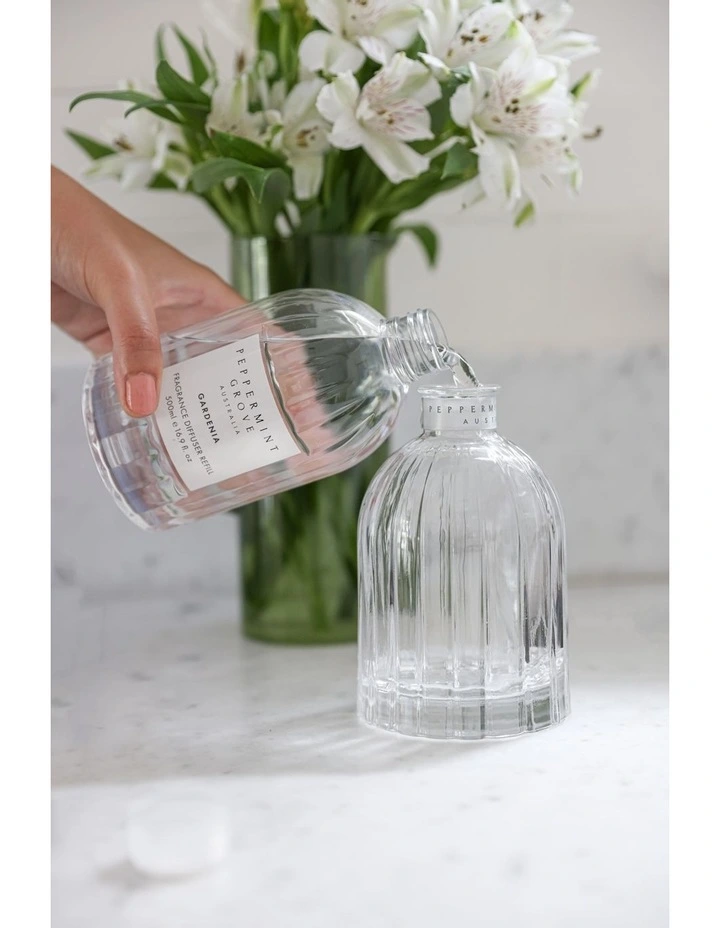 Gardenia Fragrance Diffuser Refill 500ml image 2