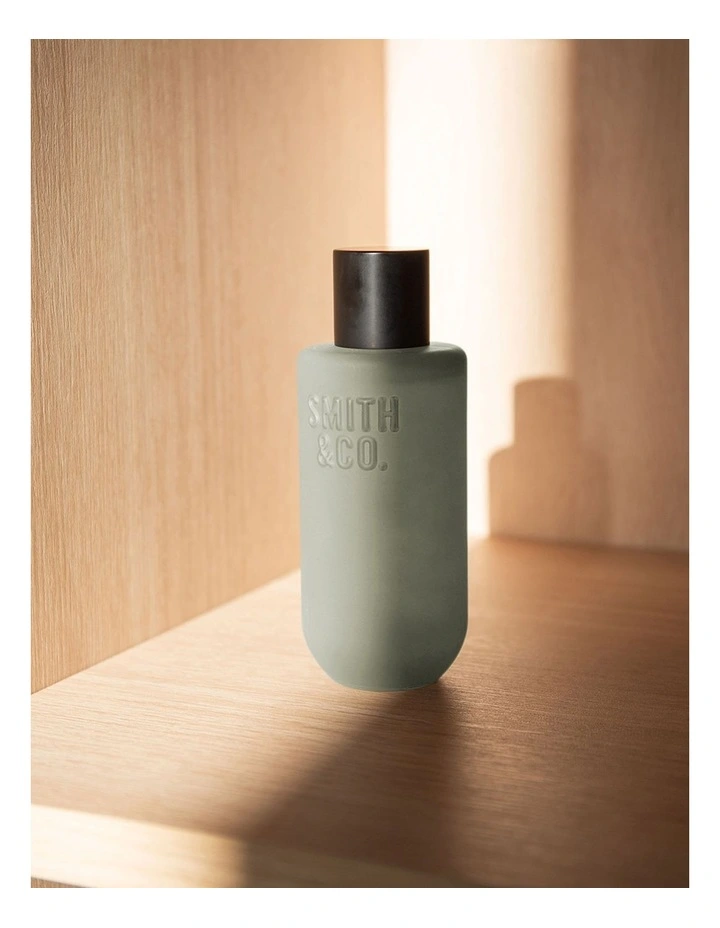 Amber And Freesia Room Spray image 2