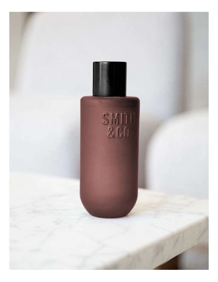 Oud & Saffron Room Spray 100ml image 4