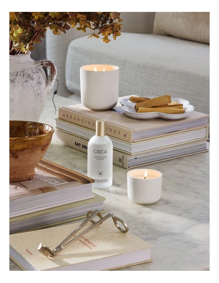 Cotton Flower and Freesia Room and Linen Spray 100ml image 3