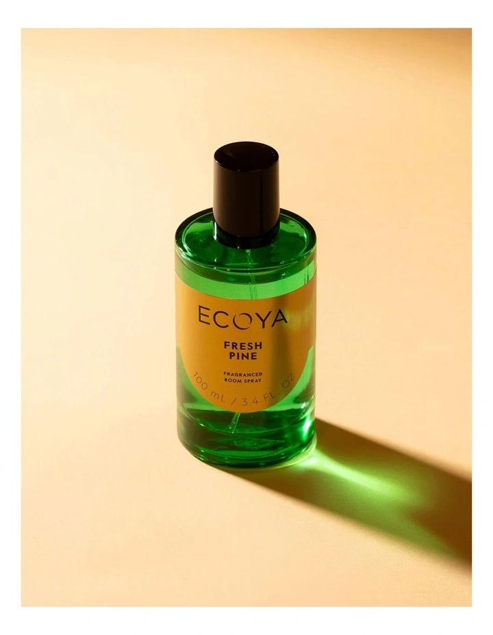 Fresh Pine Fragranced Room Spray 100ml image 2