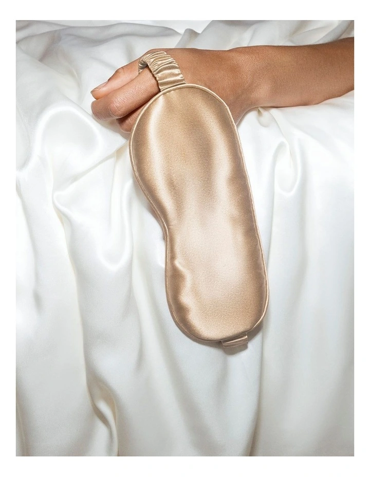 Pure Silk Sleep Mask in Caramel image 3