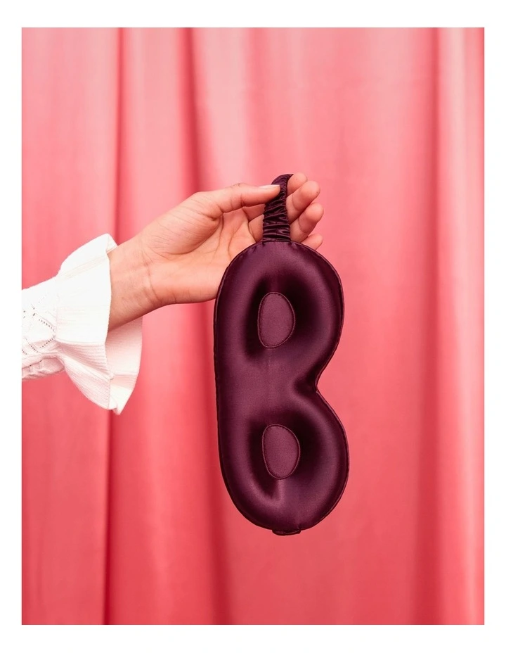 Pure Silk Contour Sleep in Crimson image 7