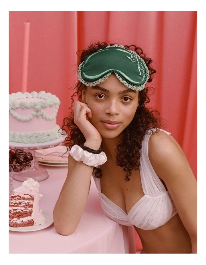 Pure Silk Beauty Sleepover Set with Lace Trim in Peppermint Dreams image 6