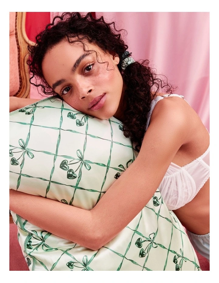 Pure Silk Queen Pillowcase with Lace Trim in Wintergreen image 7