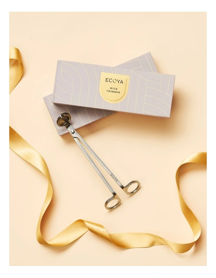 Wick Trimmer image 2