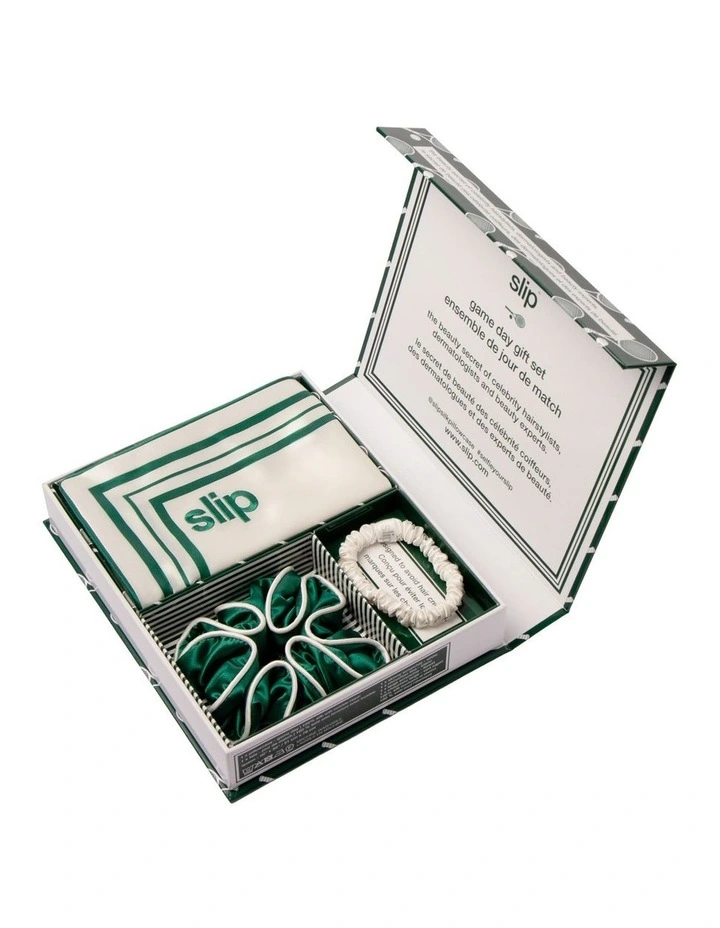 Pure Silk Queen Gift Set in Game Day image 3
