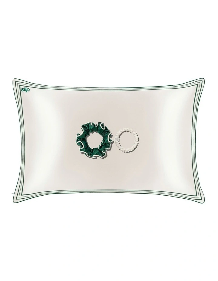 Pure Silk Queen Gift Set in Game Day image 7