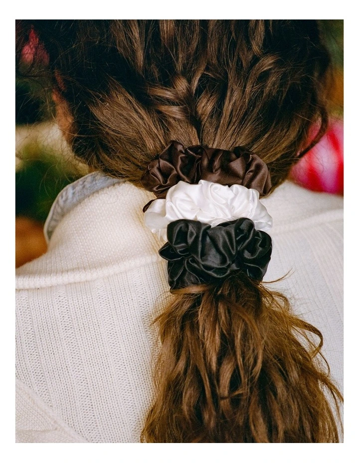 Pure Silk Large Scrunchie Cracker Set of 3 in Beau image 4