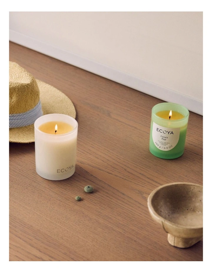 French Pear Madison Candle 400g image 3