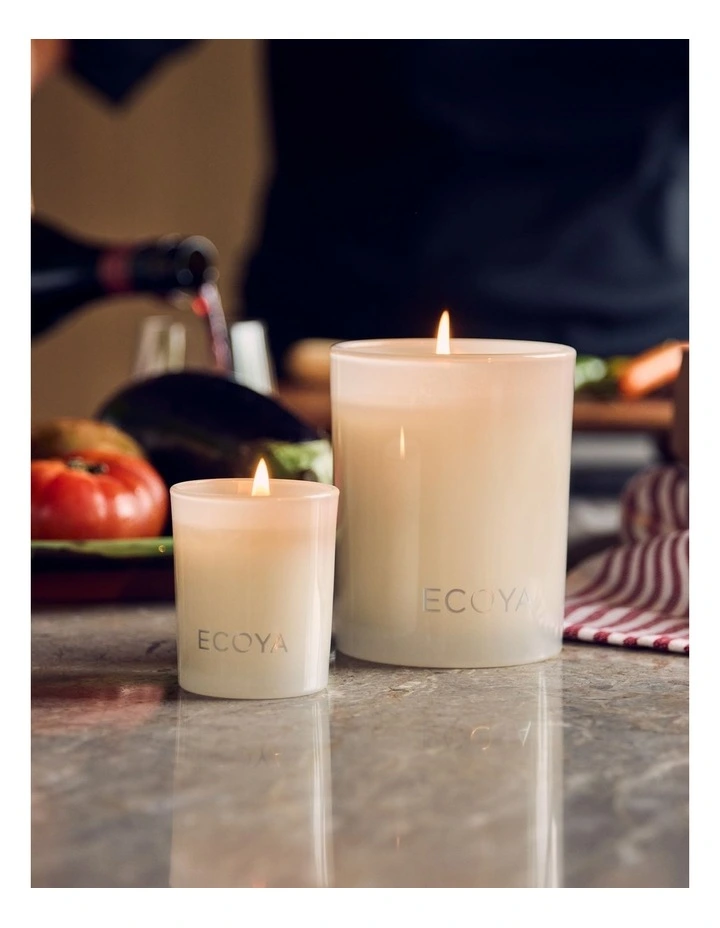 Lotus Flower Madison Candle 400g image 6