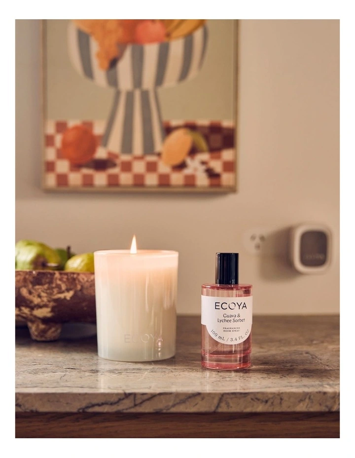 Guava & Lychee Sorbet Madison Candle 400g image 2