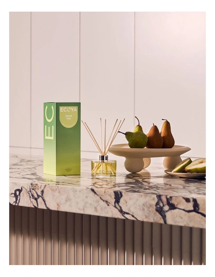 French Pear Reed Diffuser 200ml image 2