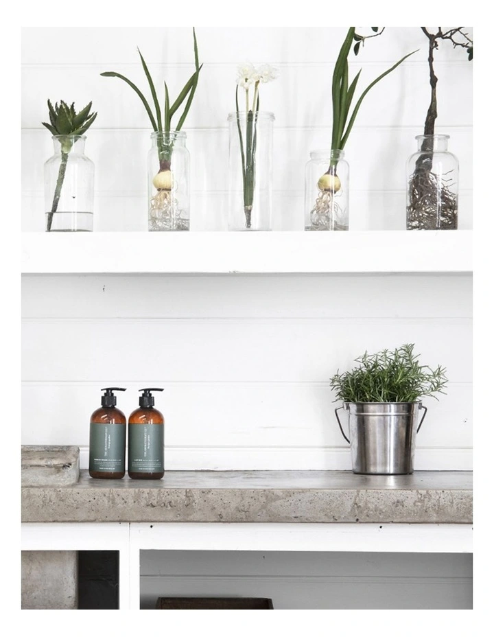 Wild Lime & Mint Hand & Body Lotion 500ml image 4