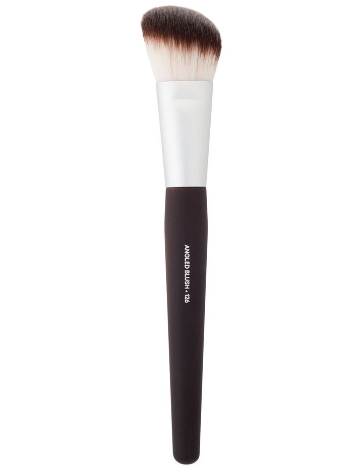 Angled Blush Brush 126 image 2