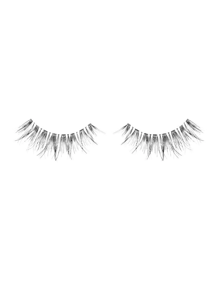 Chi Chi Look Real Faux Natural Lashes In Christy image 4