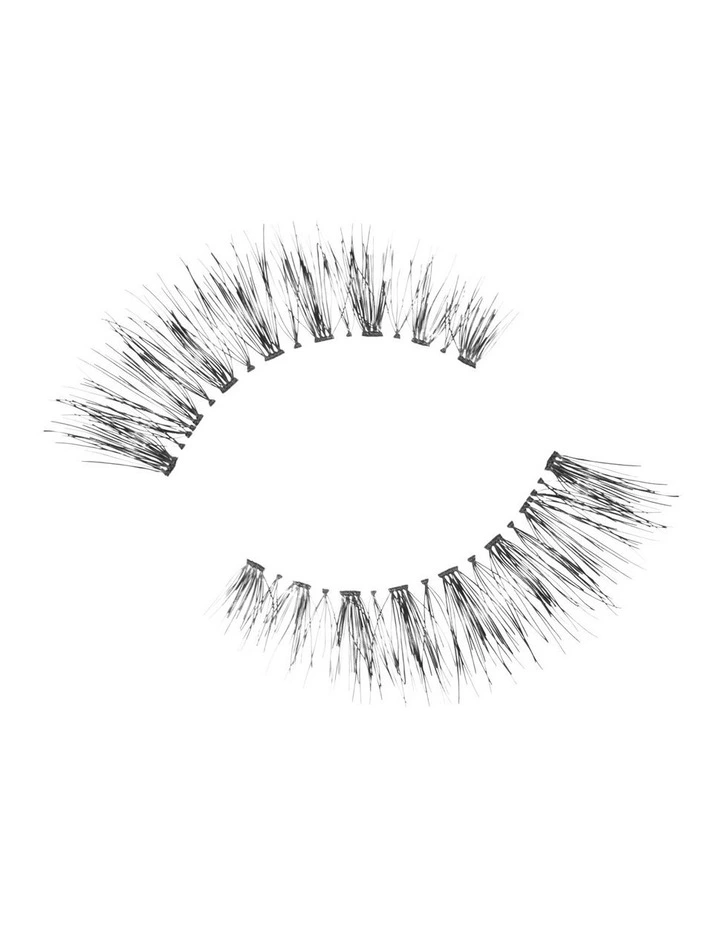 Chi Chi Look Real Faux Natural Lashes In kate image 5