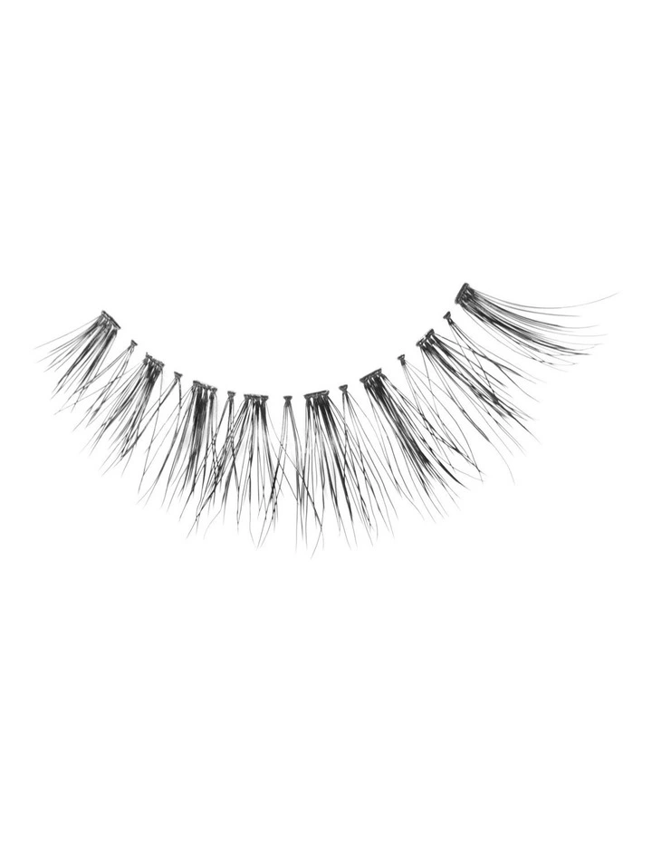 Chi Chi Look Real Faux Dramatic Lashes In Helena image 1
