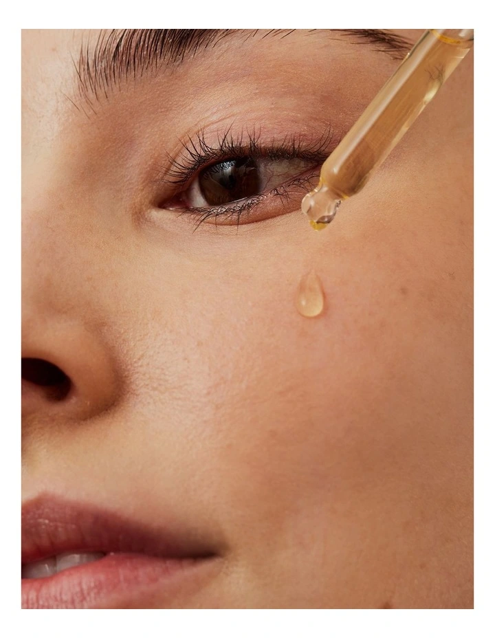 Vitamin C Serum With Ethyl Ascorbic Acid 10ml image 5