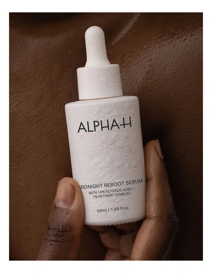 Liquid Gold Midnight Reboot Serum image 6