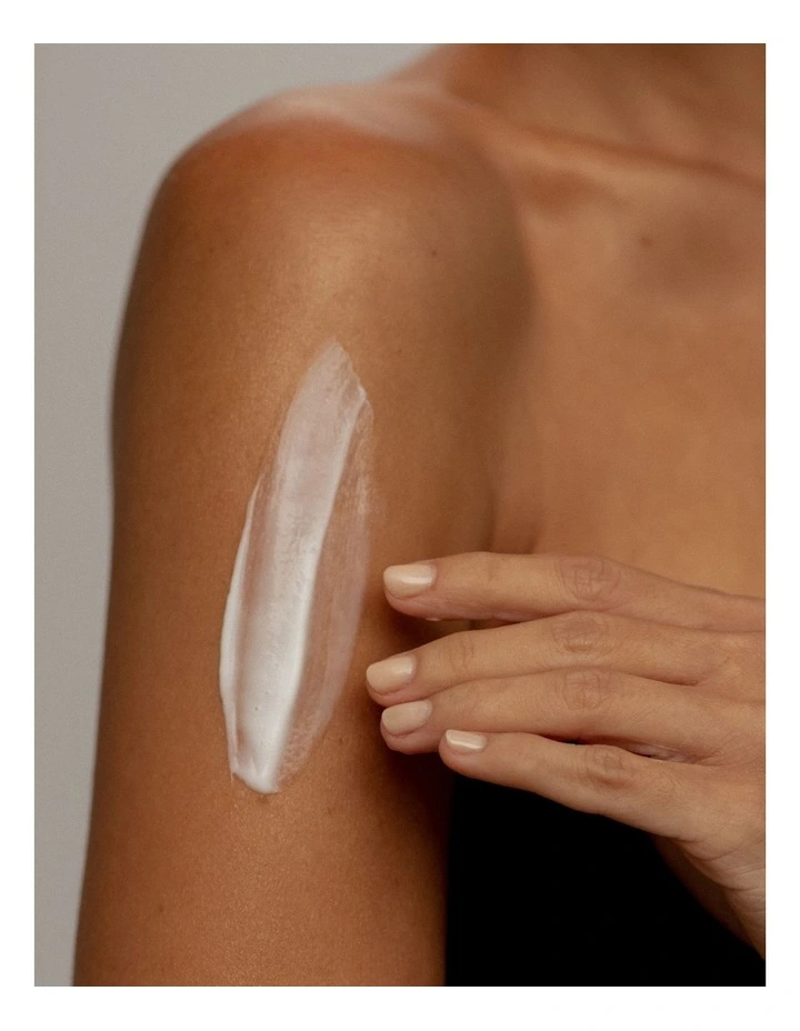 Coconut Body Milk image 3