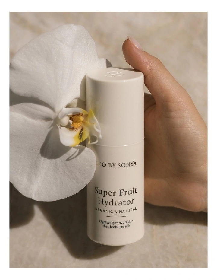 Super Fruit Hydrator Moisturiser image 2