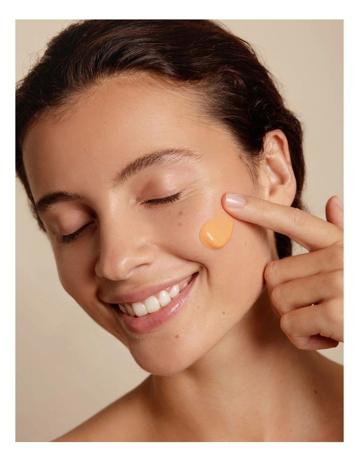 Radiant Complexion Cream Apricot Glow 30ml image 7