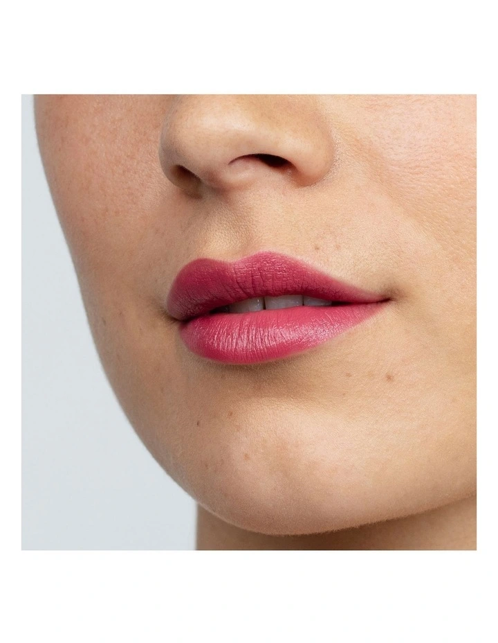 Remarkably Red Lipstick 4G image 4