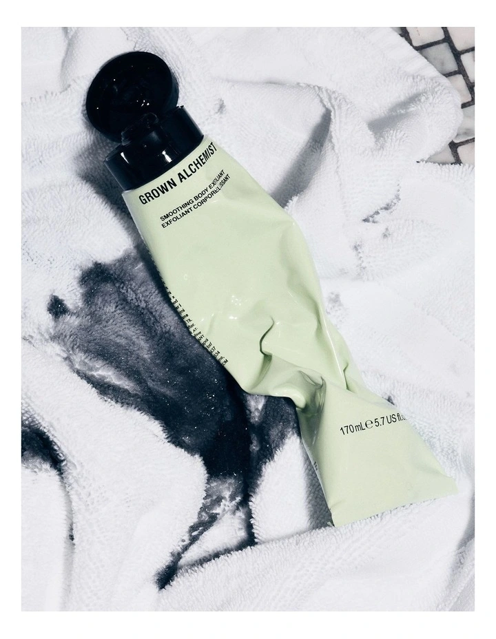 Smoothing Body Exfoliant 170ml image 3