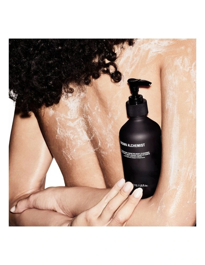 Resurfacing Targeted Body Cleanser 300ml image 6