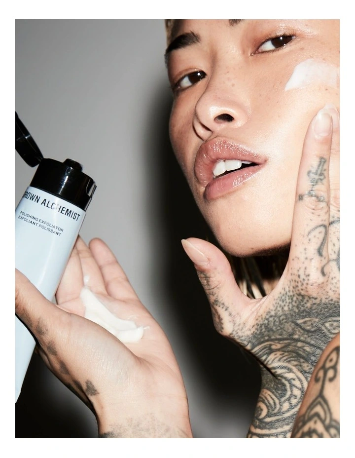 Polishing Exfoliator 75ml image 4