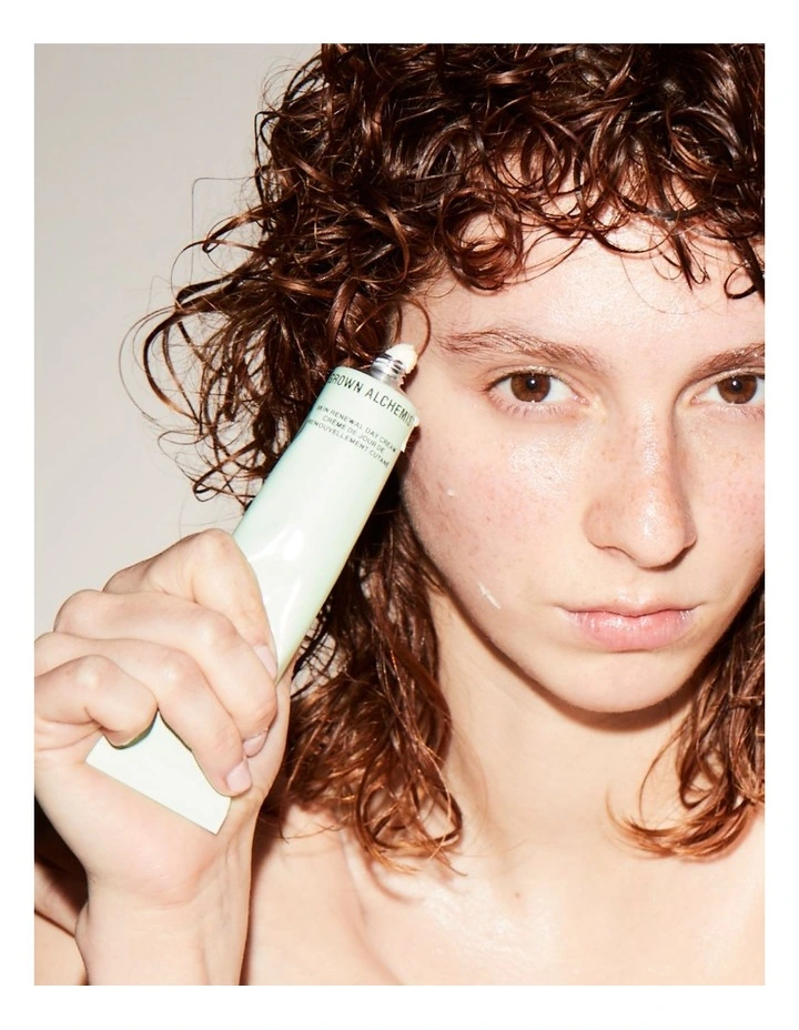 Skin Renewal Day Cream 65ml image 4