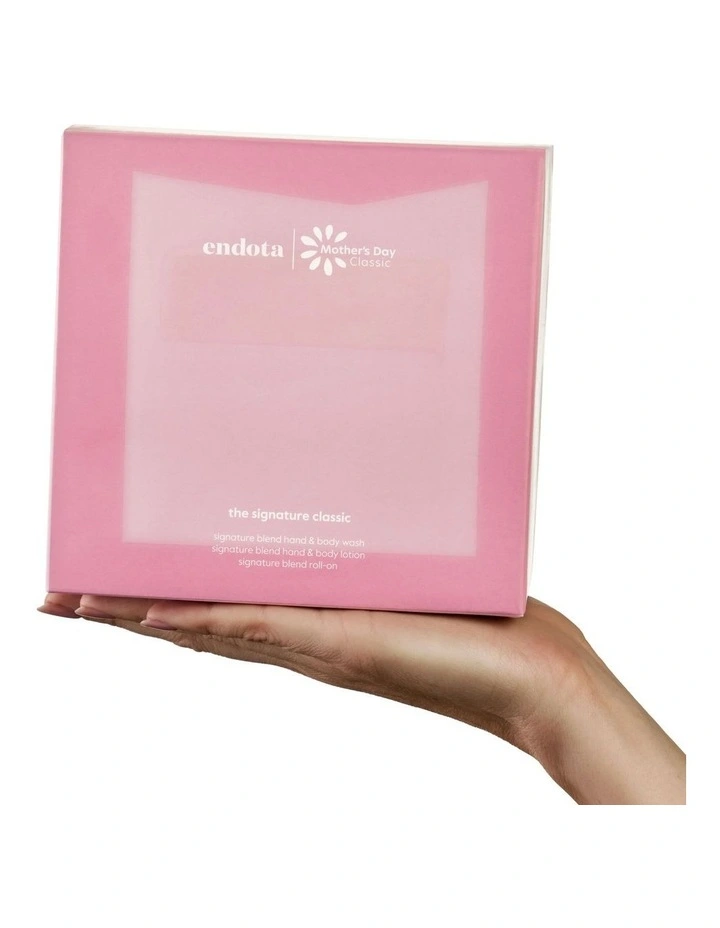 The Signature Classic Lotion image 2