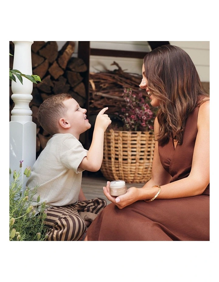 Nutri-Define Firm & Rejuvinate Ritual Rose Gold Pack image 3